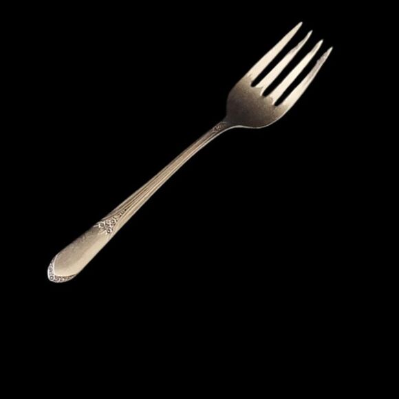 Wm Rogers IS Devonshire Aka Mary Lou 1938 Pattern Salad Fork Vintage Silverplate - Picture 1 of 11